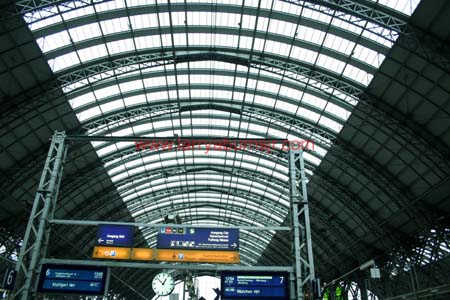 Frankfurt Bahnhof 2